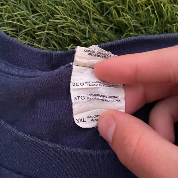 Vintage Men's 3XL Faded Black Nature Scene Wolves Bears Eagles With Full Moon - Picture 4 of 8